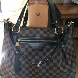 Louis Vuitton Damier MM Evora. PRISTINE.